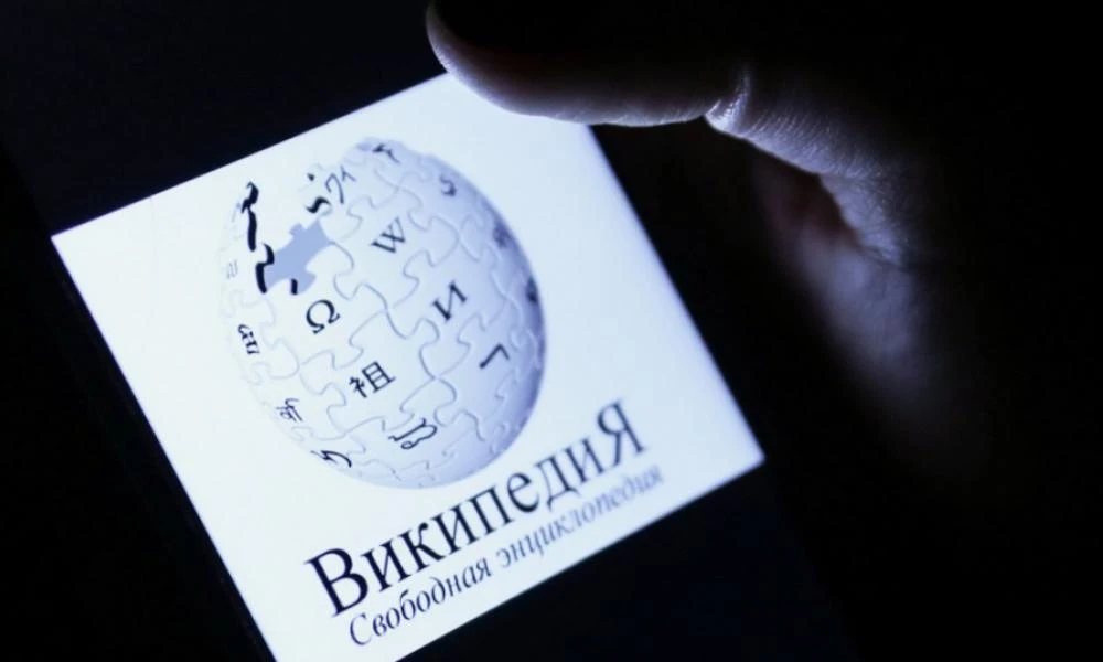 Ουκρανία: Η Ρωσία απαιτεί από τη Wikipedia να διαγράψει πληροφορίες για τον πόλεμο της Ουκρανίας